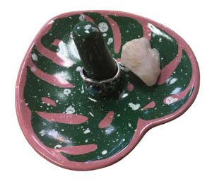 Mesa Color Me Mine Leaf Ring Holder